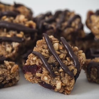 Quinoa Granola Bites [10pk] (100mg) by 3Leaf