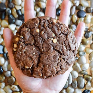 PB Chocolate Walnut (200mg) by Flourish