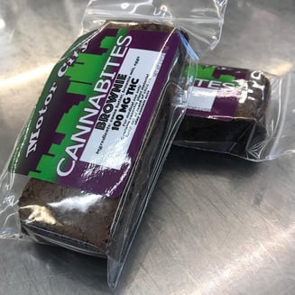Walnut (100mg) by Motor City