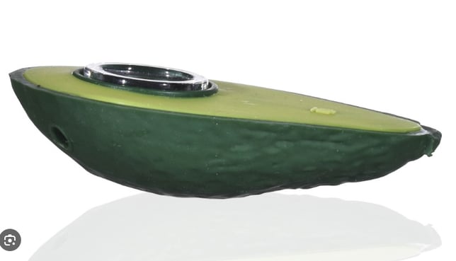 Silicone Avocado Pipe - Image 2