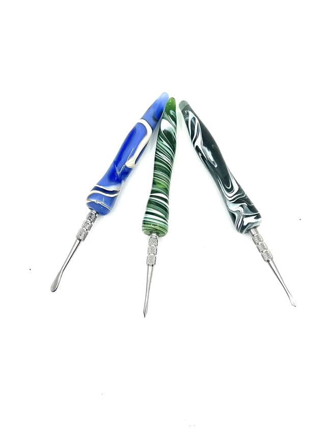 PARA - Glass & Metal Dab Tool $13 (Colors Vary) - Image 1 PARA - Glass & Metal Dab Tool $13 (Colors Vary) - Image 1