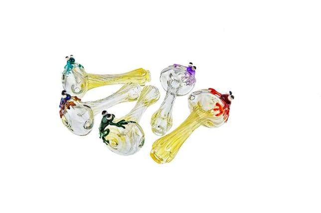 Critter Pipe Element Glass $25 (see photos for more criiters) - Image 1 Critter Pipe Element Glass $25 (see photos for more criiters) - Image 1