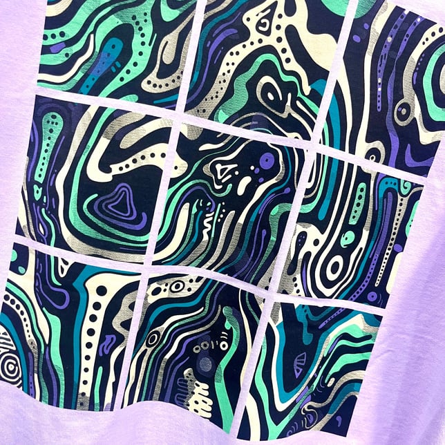 Trippy Checkered Tee - Lavender [XL] - Image 2