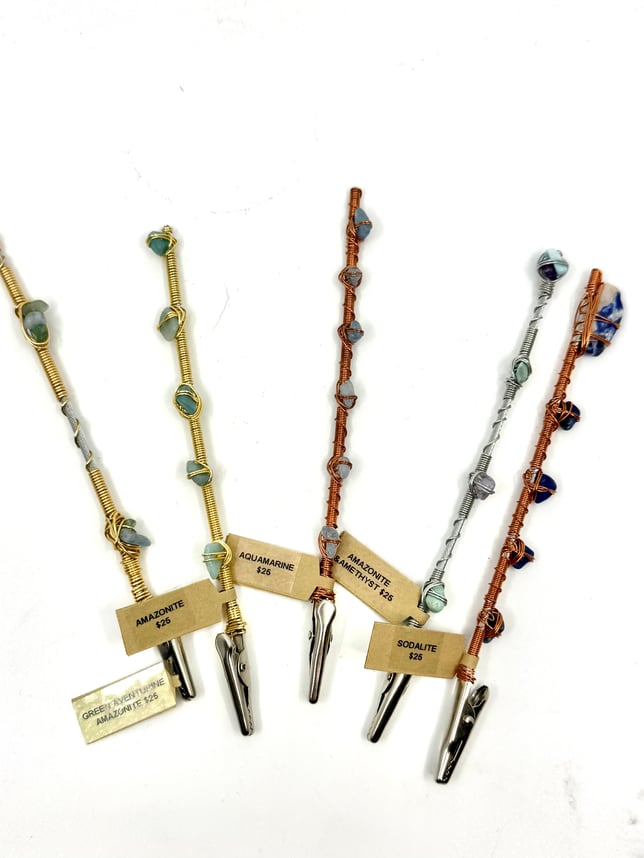 Crystal Joint Clip Custom Made - Large (Crystals Vary) - Image 1 Crystal Joint Clip Custom Made - Large (Crystals Vary) - Image 1