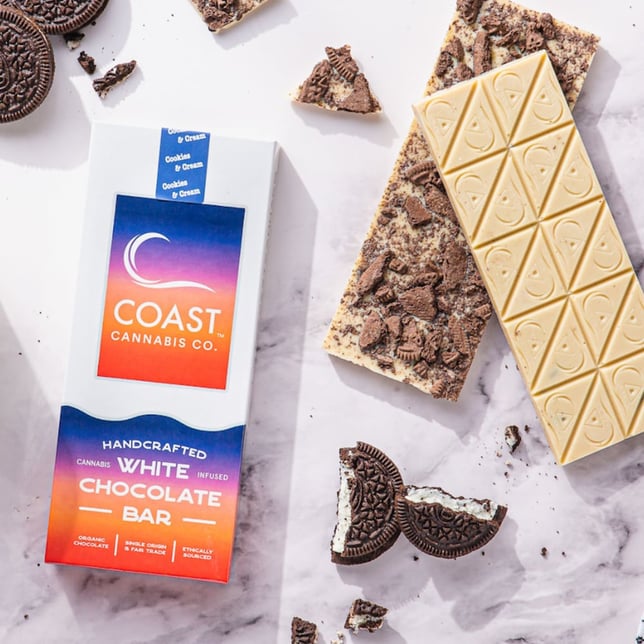 Coast - Cookies & Cream White Chocolate Bar (100mg) - Image 1 Coast - Cookies & Cream White Chocolate Bar (100mg) - Image 1