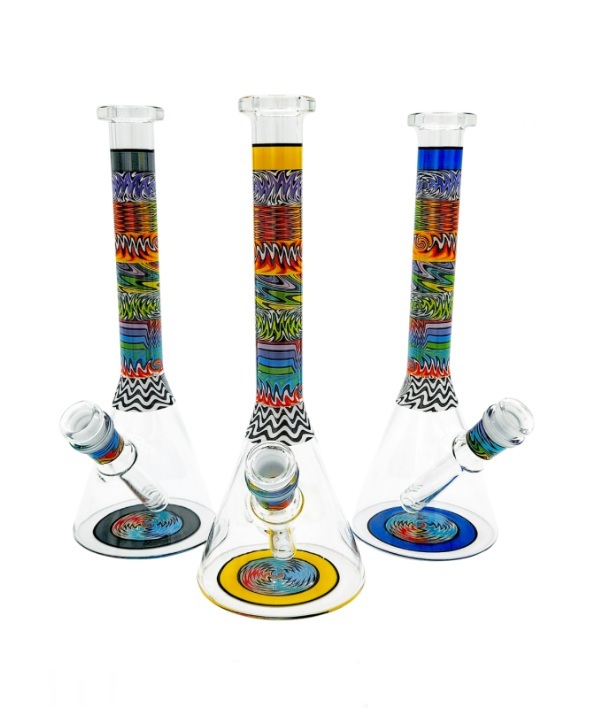 Wigwag Sectional Decal Beaker 10"