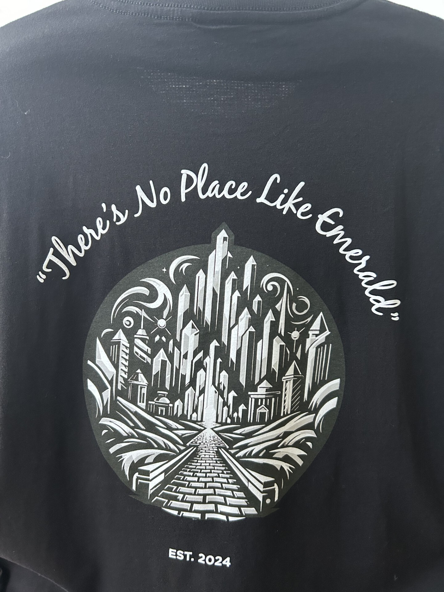 No Place Logo Tee Black L