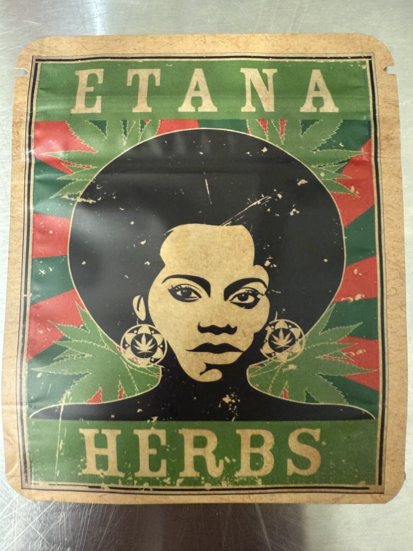 ETANA: Grapes And Cream
