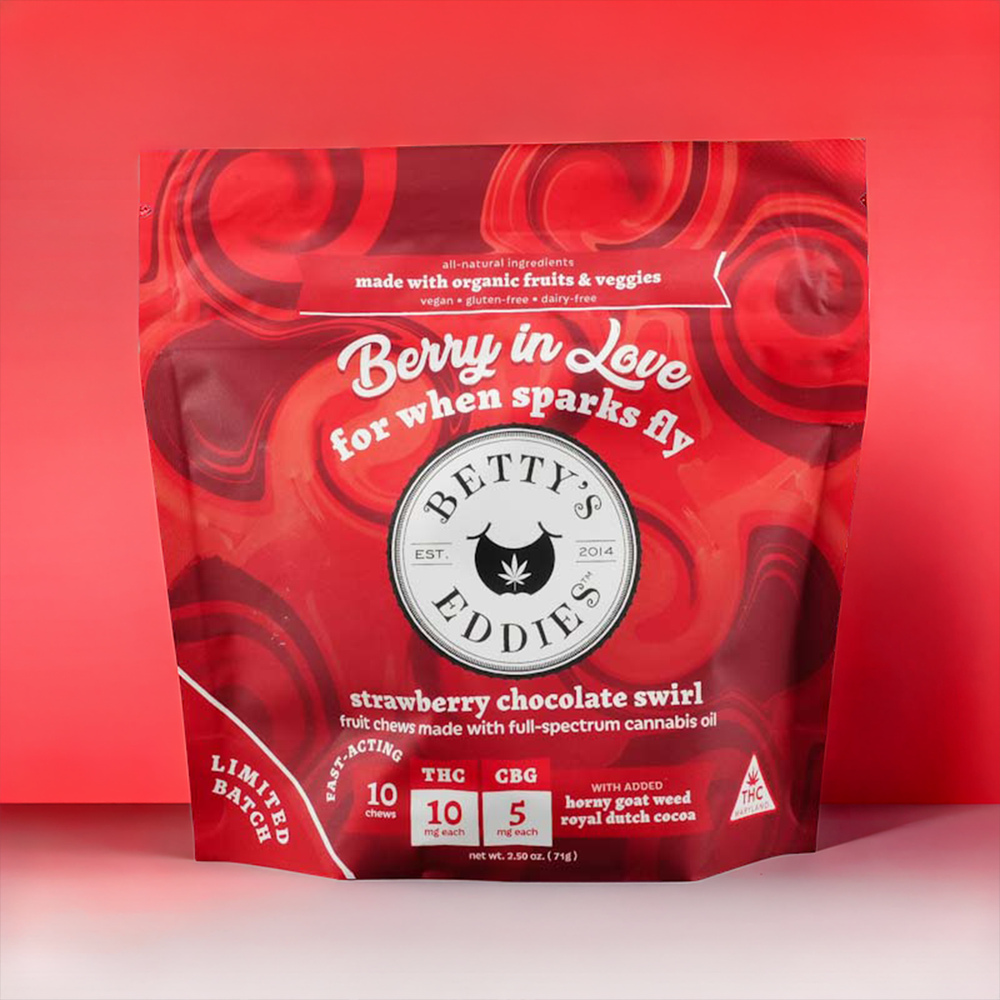 Shop Berry In Love - Strawberry Chocolate Swirl [10pk] (100mg THC