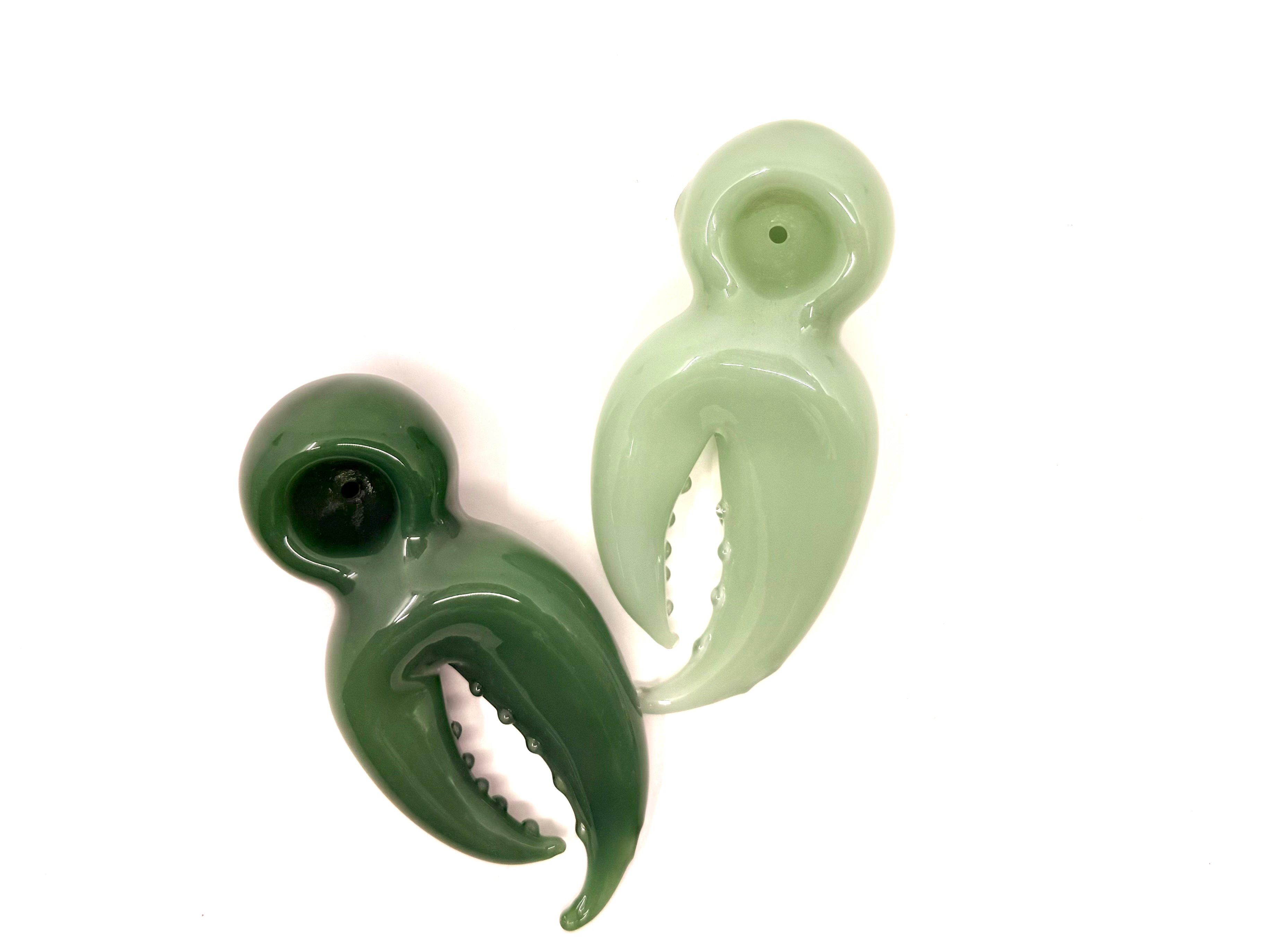 PARA - Crab Claw Pipe $15 PARA - Crab Claw Pipe $15