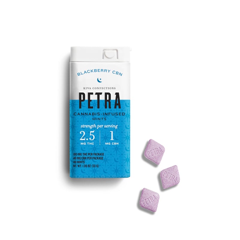 KIVA Petra - Blackberry 2.5:1 THC:CBN Mints (100mg 40pk)