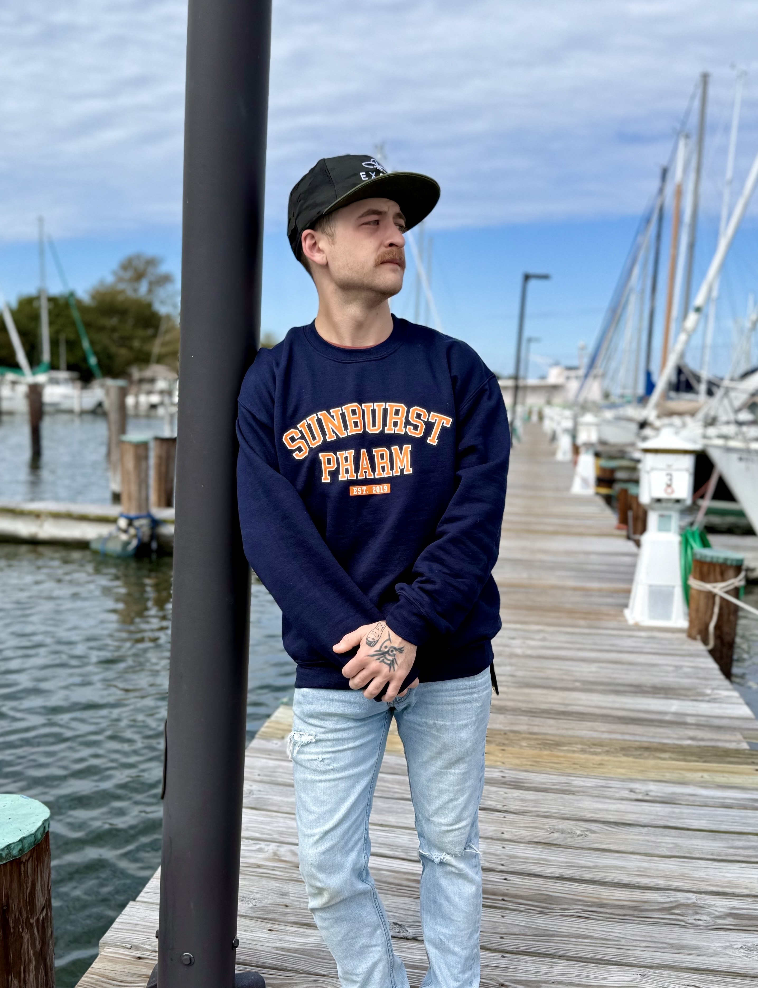 Sunburst Pharm Crewneck - Navy