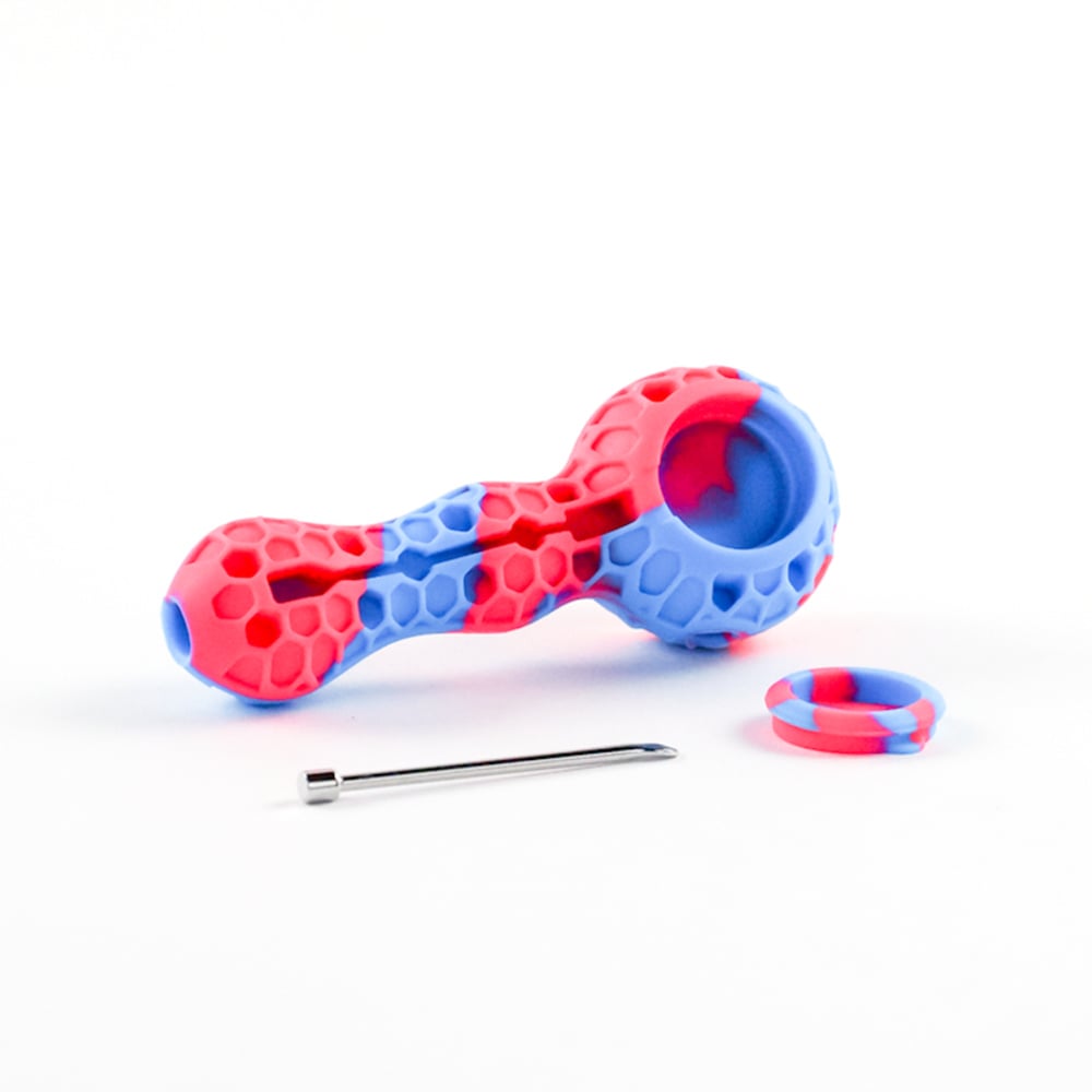4.25" Silicone Honeycomb Hand Pipe with Glass Bowl & Storage - Assorted Colors 4.25" Silicone Honeycomb Hand Pipe with Glass Bowl & Storage - Assorted Colors