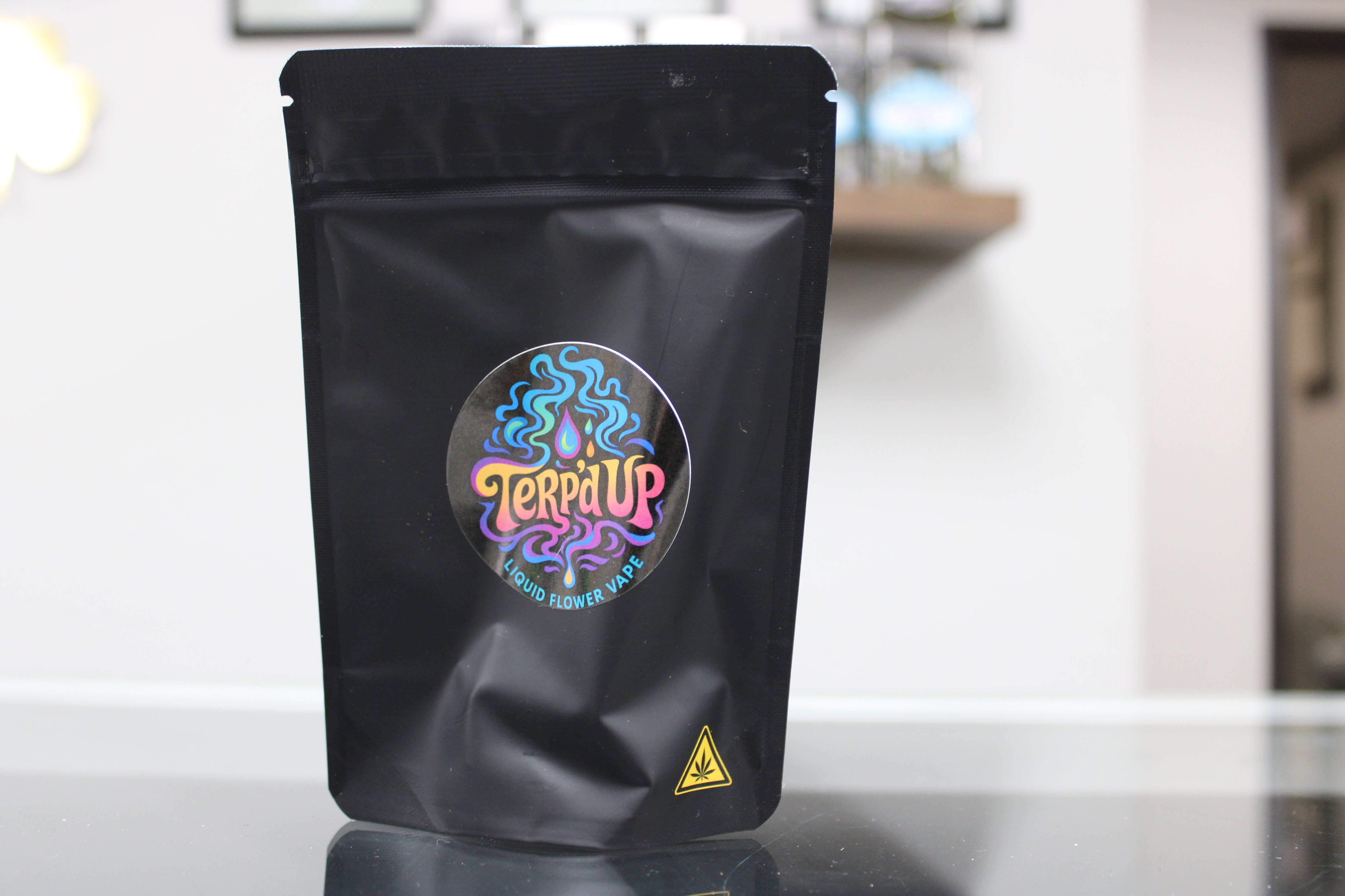 605 - Strawberry Twizz - [1g] Full Spectrum Dispo - Hybrid